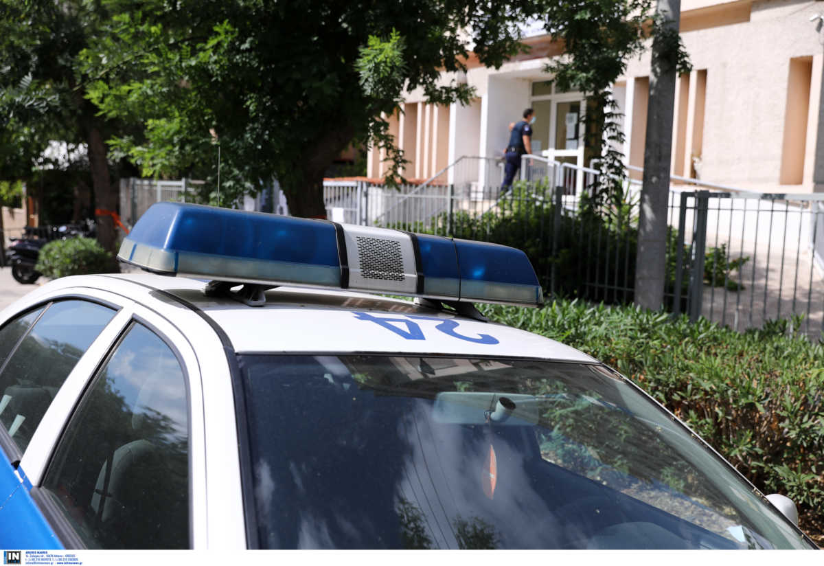 Κλοπή μυστήριο 15.000 ευρώ από αστυνομικό τμήμα