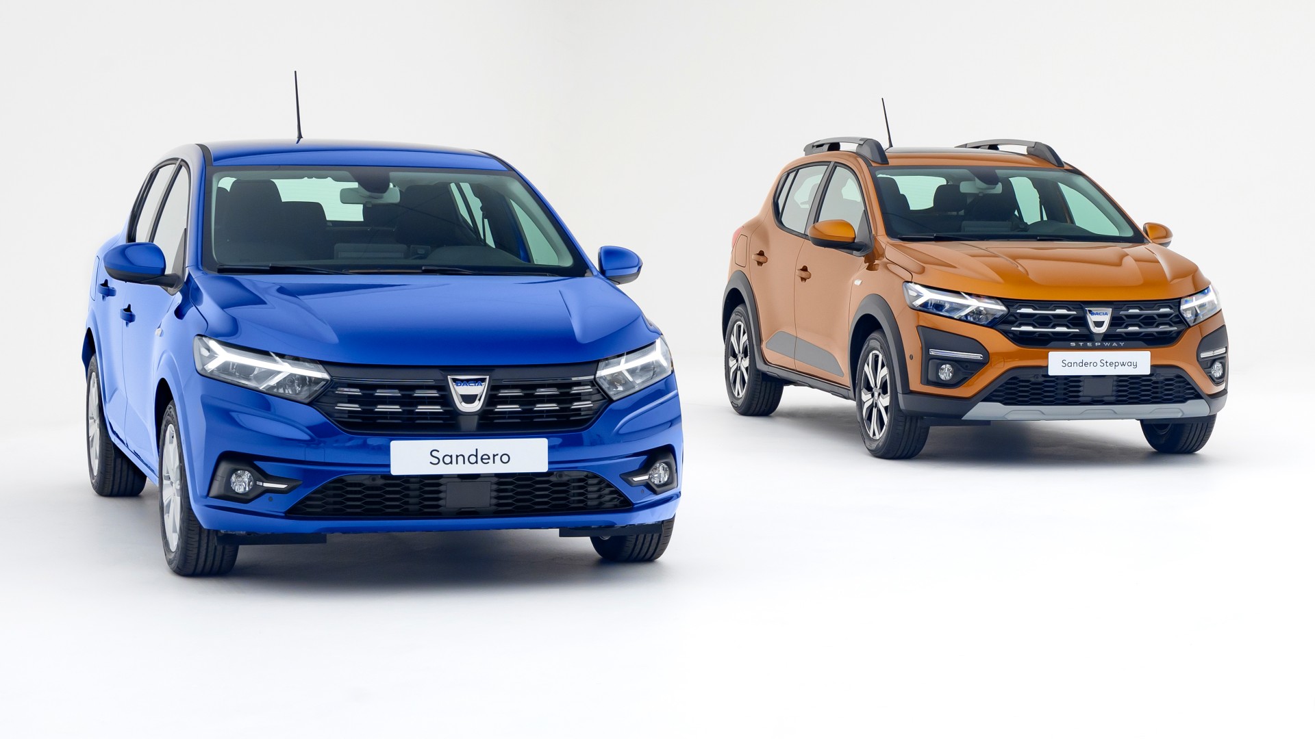 Πλήρης αποκάλυψη για τα νέα Dacia Sandero και Sandero Stepway [vid]