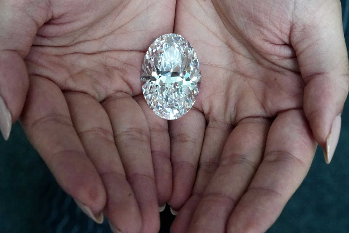 Βόλος: Νεότατη επιστήμονας «έφαγε» το παραμύθι με τα 4 κιλά διαμάντια και την πάτησε σαν μικρό παιδί