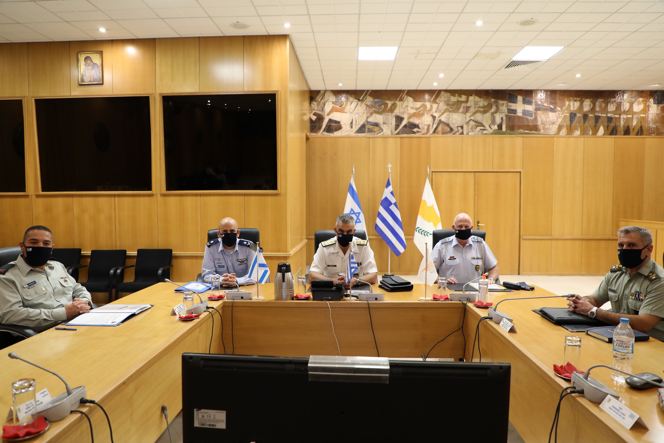 Υπεγράφη το πρόγραμμα τριμερούς στρατιωτικής συνεργασίας ανάμεσα σε Ελλάδα, Κύπρο και Ισραήλ