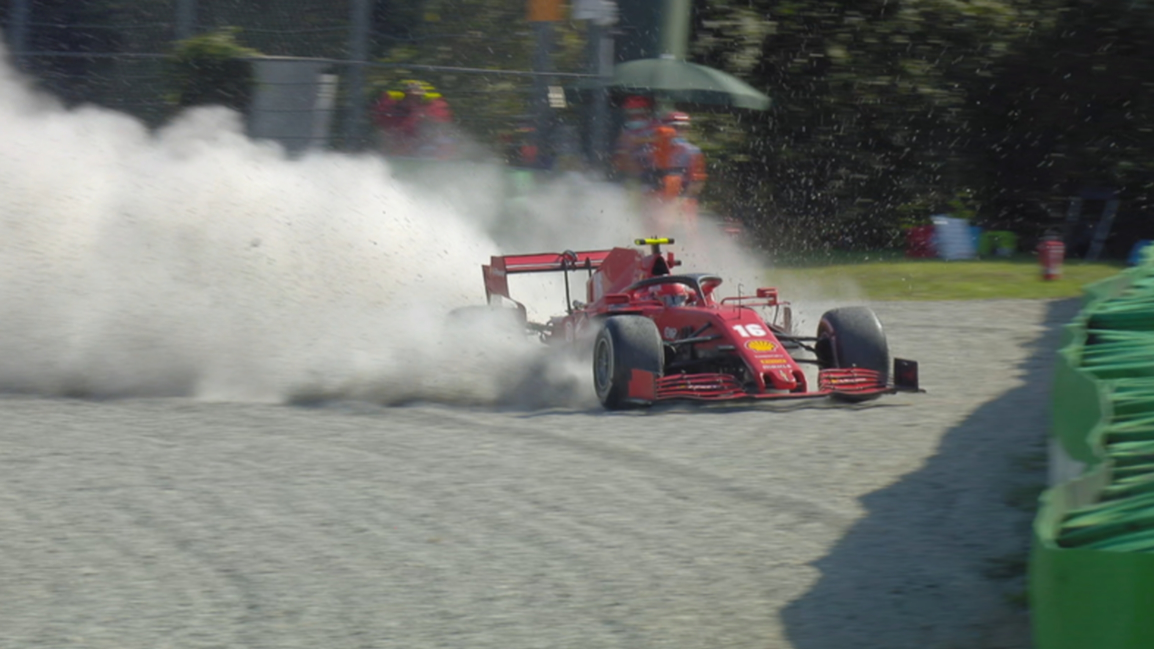 Formula 1: Το τρομακτικό ατύχημα της Ferrari στη Μόντσα (video)