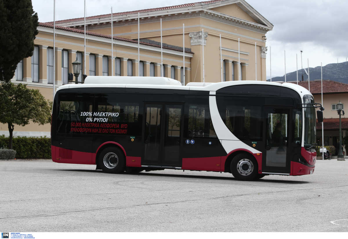 Στους δρόμους της Αθήνας αύριο το πρώτο ηλεκτρικό λεωφορείο – Από που θα περάσει