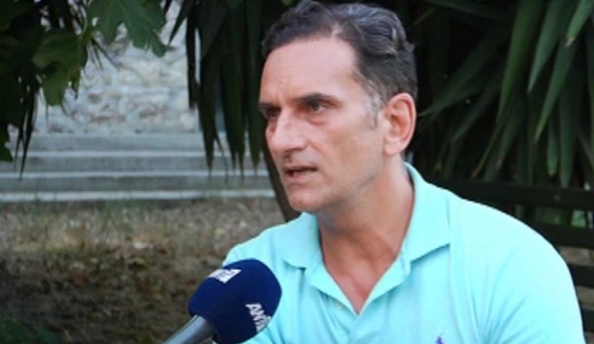 Το καφενείο στις Άγριες Μέλισσες περνάει σε χέρια που δεν έχουμε φανταστεί