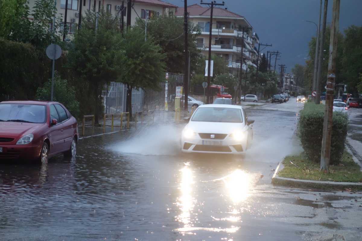 Γιάννενα: Ο καιρός αγρίεψε μέσα σε λίγα λεπτά! Οι πρώτες εικόνες από την ξαφνική επιδείνωση (Βίντεο)