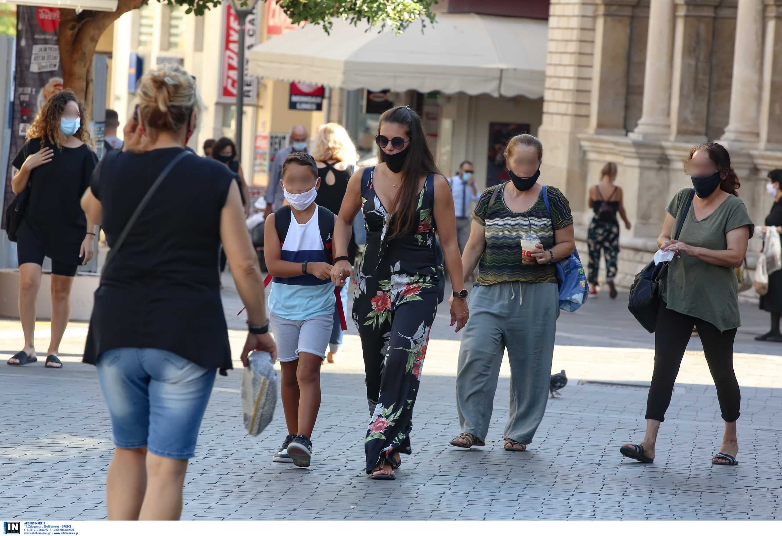 Κορονοϊός: Η “έκρηξη” των κρουσμάτων φέρνει νέα έκτακτα μέτρα – Στο μικροσκόπιο η Αττική