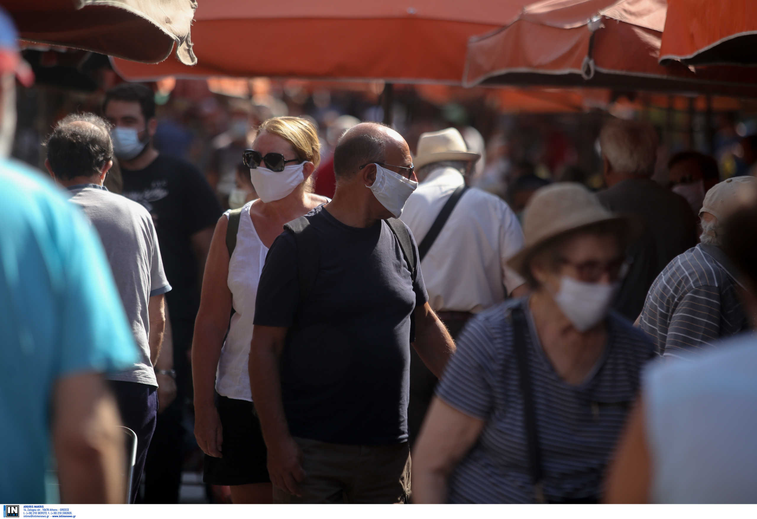 Κορονοϊός: Η έκρηξη των κρουσμάτων στην Αττική φέρνει μάσκες παντού – Τι άλλα μέτρα εξετάζονται