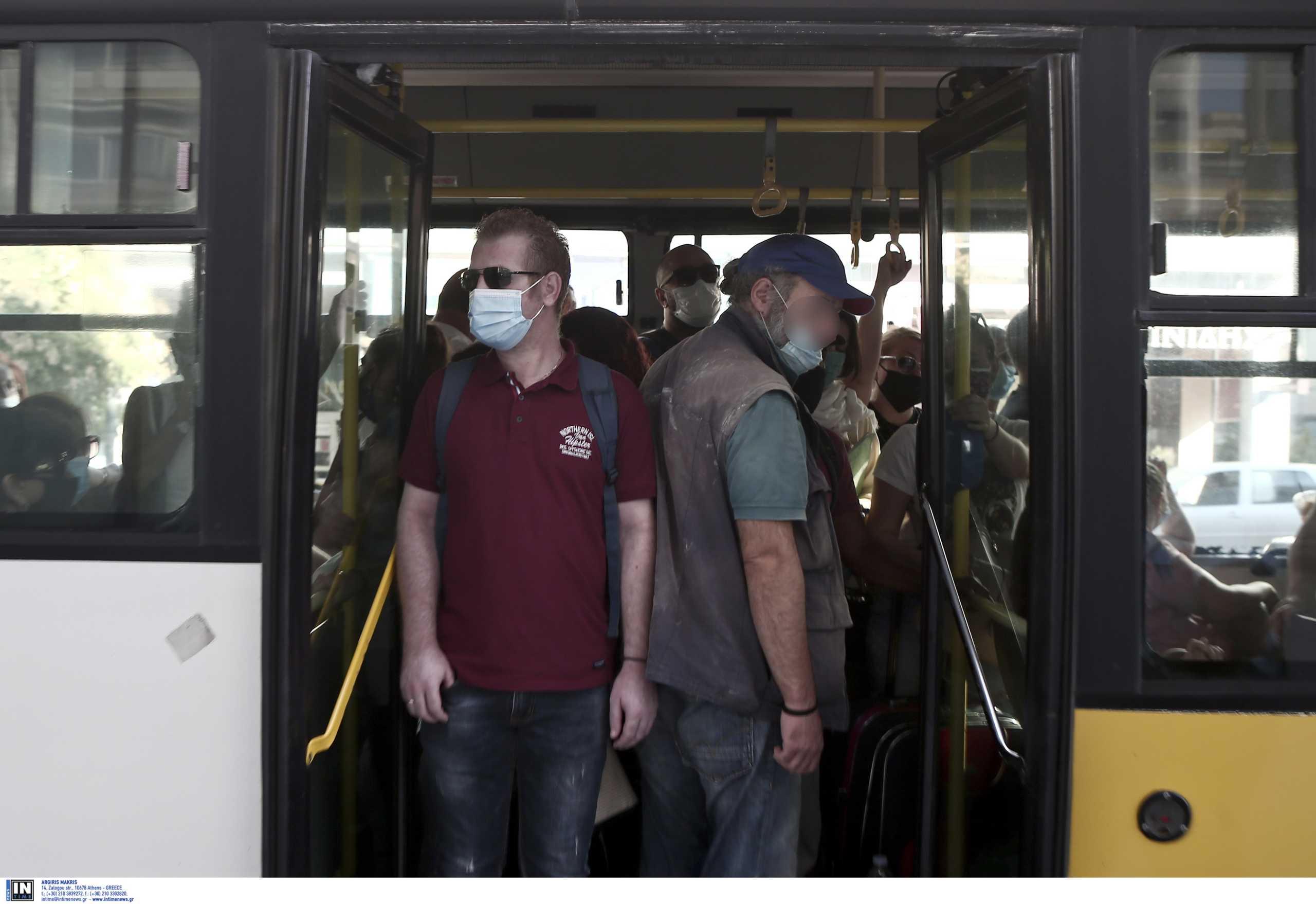 Νέα μέτρα στην Αττική: Τι αλλάζει (ξανά) στη ζωή μας – Που είναι υποχρεωτική η μάσκα