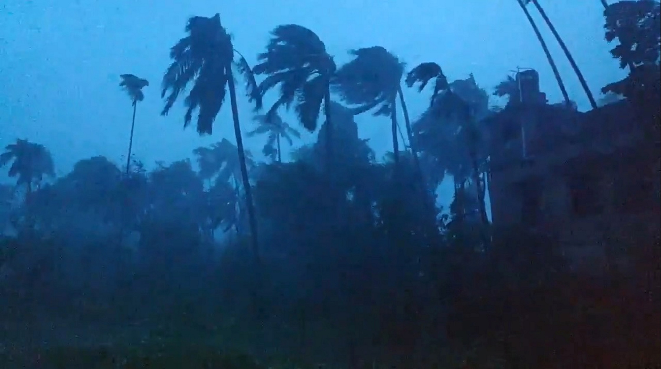 Καιρός meteo: Βροχές, καταιγίδες και… μεσογειακός κυκλώνας – Που θα “χτυπήσει”