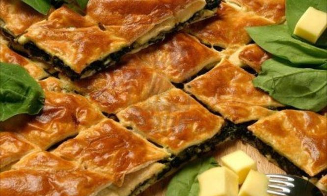 Αυθεντική συνταγή για να φτιάξετε μανιταρόπιτα όπως την τρώνε στο Άγιο Όρος