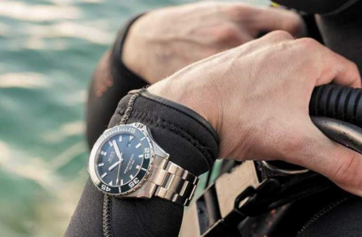 Ένα απίστευτο καταδυτικό ρολόι που σχεδιάστηκε για την εξερεύνηση των ωκεανών