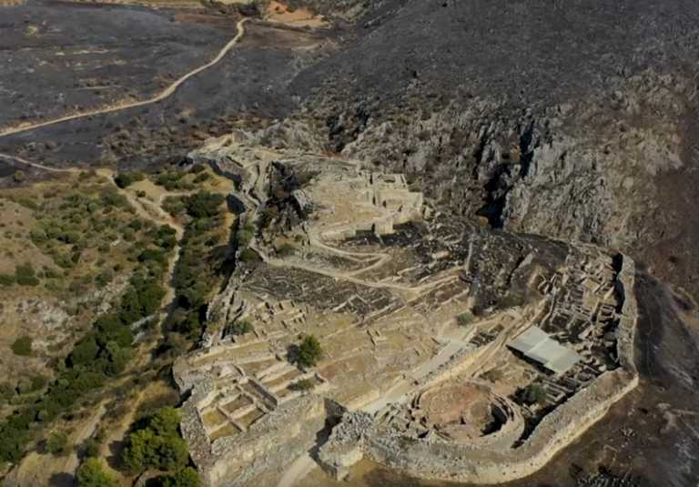 Μυκήνες: Το βασίλειο των λεόντων πριν και μετά τη φωτιά! Ξεσπάει διάσημος φιλέλληνας αρχαιολόγος (Βίντεο)