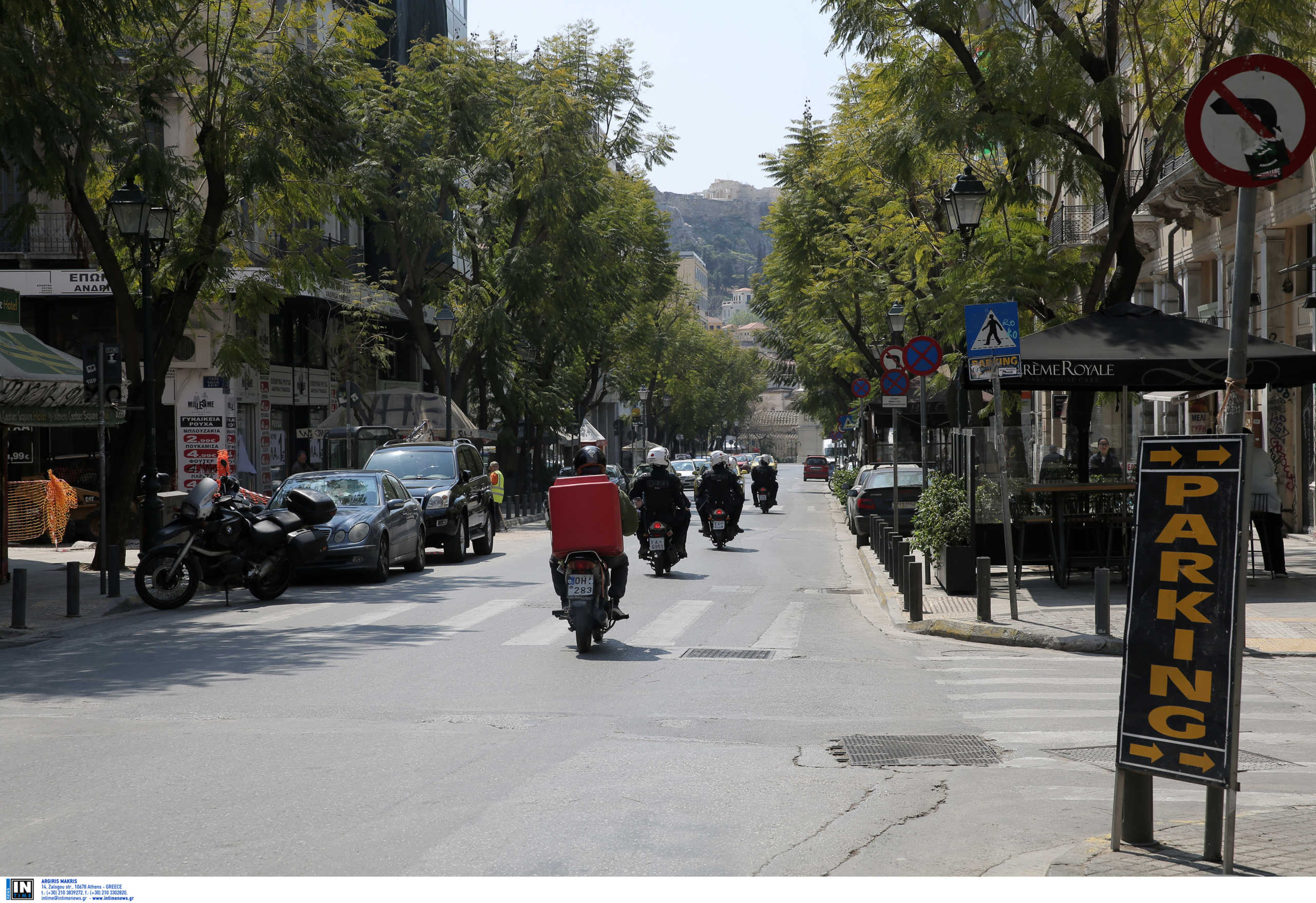 Όσοι έχουν δίπλωμα ΙΧ θα μπορούν να οδηγούν χωρίς εξετάσεις μηχανή έως και 125 κυβικά