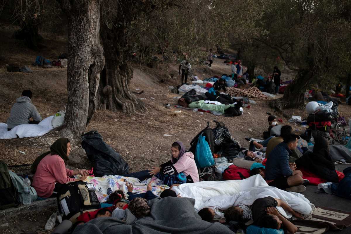 Η ΕΕ αποδεσμεύει 325 εκατ. ευρώ για βοήθεια προς τους πρόσφυγες στην Τουρκία