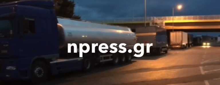 Ιανός – Αντίρριο: Εγκλωβισμένοι δεκάδες οδηγοί φορτηγών (pic, video)
