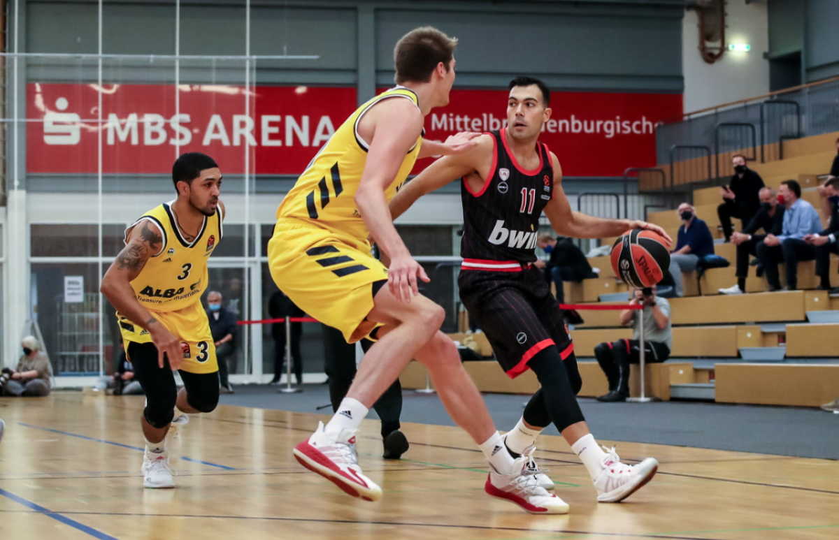 Άλμπα Βερολίνου – Ολυμπιακός: Τα highlights της νίκης των Πειραιωτών (vid)