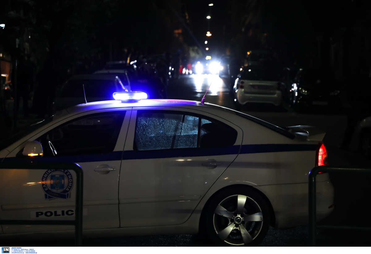 Θεσσαλονίκη: Σφοδρή σύγκρουση αυτοκινήτων στην εθνική! Ένας νεκρός
