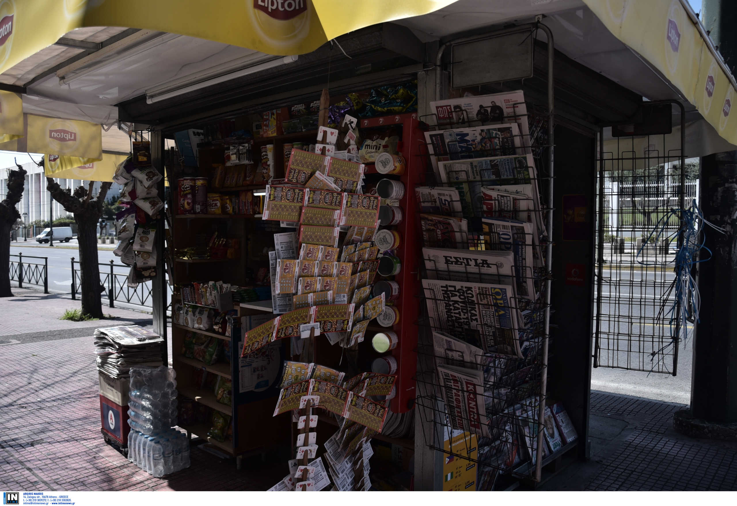 Κορονοϊός: Λουκέτο τα μεσάνυχτα σε περίπτερα και καταστήματα ψιλικών στην Αττική