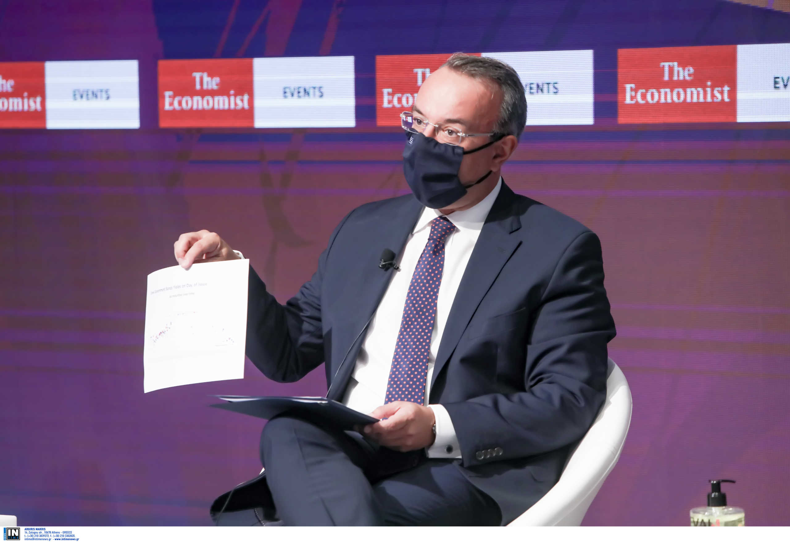 Σταϊκούρας στο Economist: Η Ελλάδα ενίσχυσε τα ταμειακά της διαθέσιμα