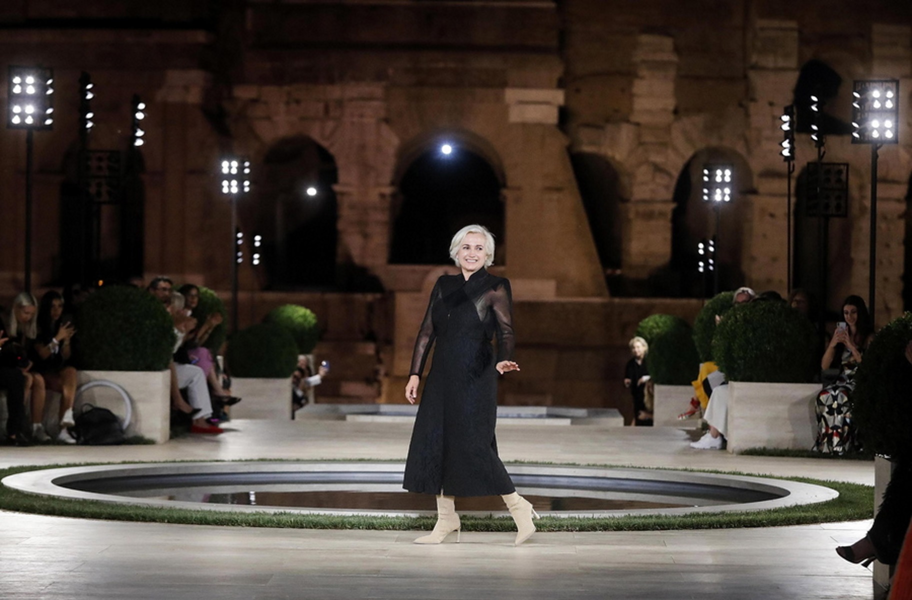Η Σίλβια Βεντουρίνι Φέντι παρουσίασε την τελευταία της συλλογή για τον οίκο Fendi