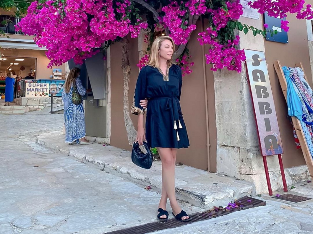 Τατιάνα Στεφανίδου: Εξόρμηση στη Τζια μαζί με το σύζυγό της, Νίκο Ευαγγελάτο (pic)