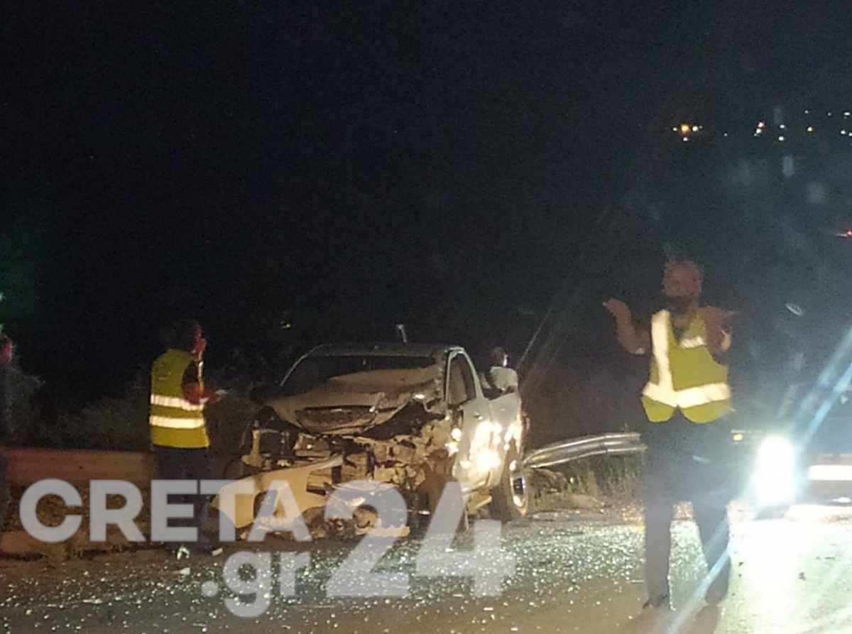 Ένας νεκρός σε τροχαίο στην Κρήτη – Διαλύθηκε το αυτοκίνητό του (pics)
