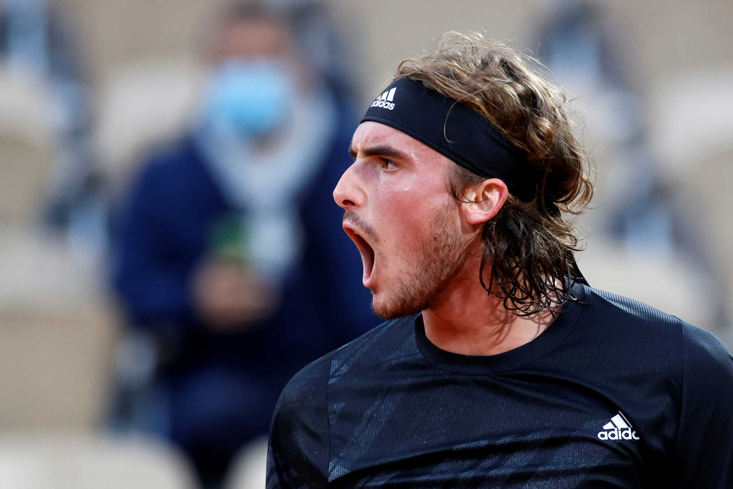 Tennis - French Open - Roland Garros, Paris, France - September 29, 2020  Greece's Stefanos Tsitsipas reacts during his first round match against Spain's Jaume Munar  REUTERS