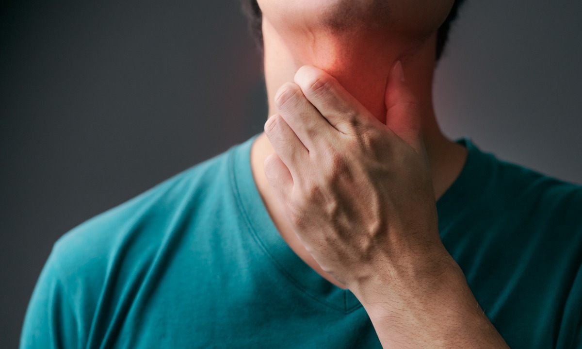 Κάψιμο στον λαιμό: 7 αιτίες και πώς αντιμετωπίζονται