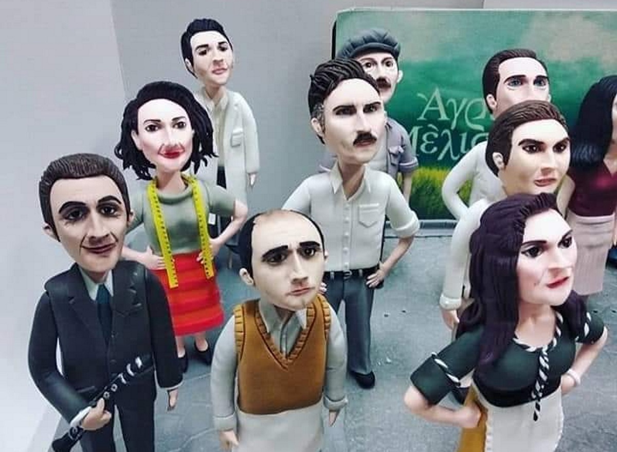 Hθοποιός από τις Άγριες Μέλισσες ποζάρει με τον 6 μηνών γιο του! (pic)