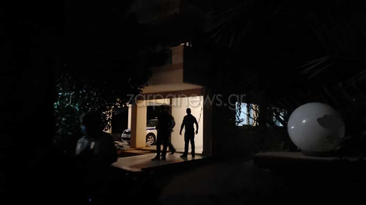 Αίσιο τέλος στα Χανιά – Ρεσάλτο της αστυνομίας στο σπίτι της γυναίκας που απειλούσε να πηδήξει από μπαλκόνι