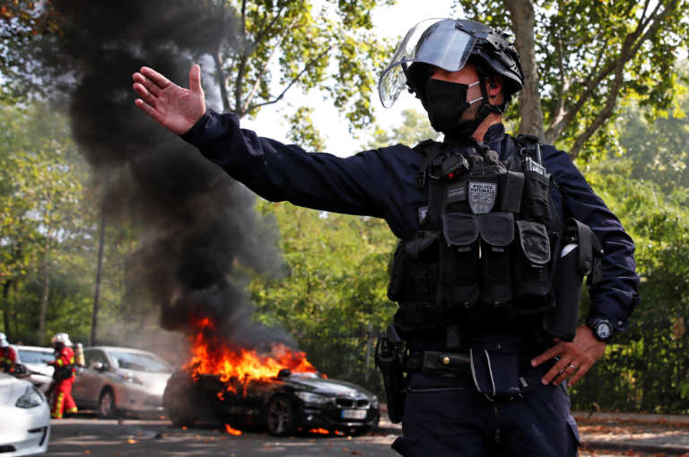 Γαλλία: 154 συλλήψεις στη διαδήλωση από τα “Κίτρινα Γιλέκα”