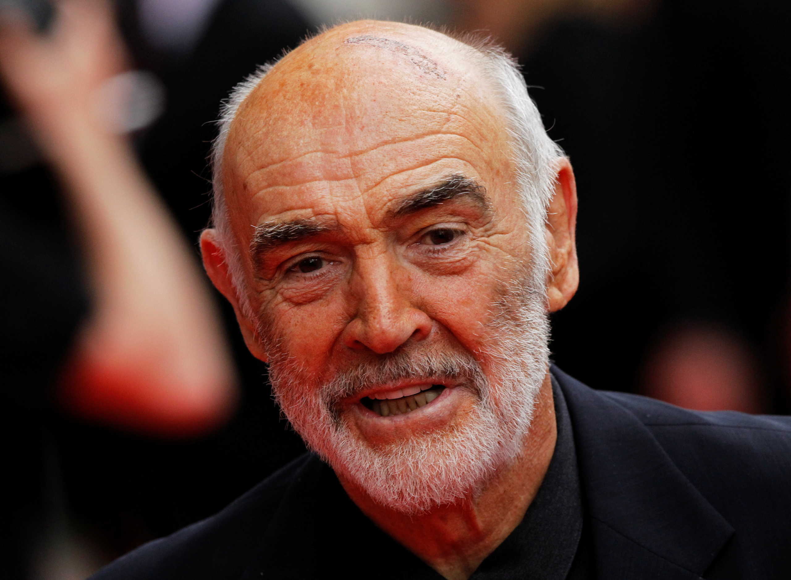 FILE PHOTO: Actor Sean Connery arrives for the Edinburgh International Film Festival opening night showing of the animated movie 'The Illusionist' at the Festival Theatre in Edinburgh, Scotland June 16, 2010. REUTERS