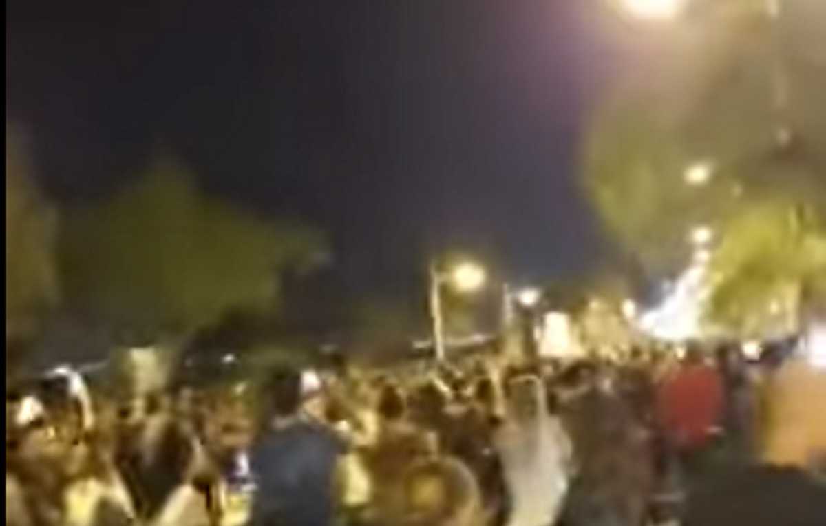 Κύπρος: Αρνητές του κορονοϊού και πολέμιοι του… 5G συγκρούστηκαν με την αστυνομία (video)