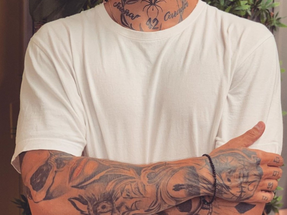 Συγκλονίζει γνωστός Έλληνας τραγουδιστής με την αποκάλυψη για τη μάχη του με τον καρκίνο