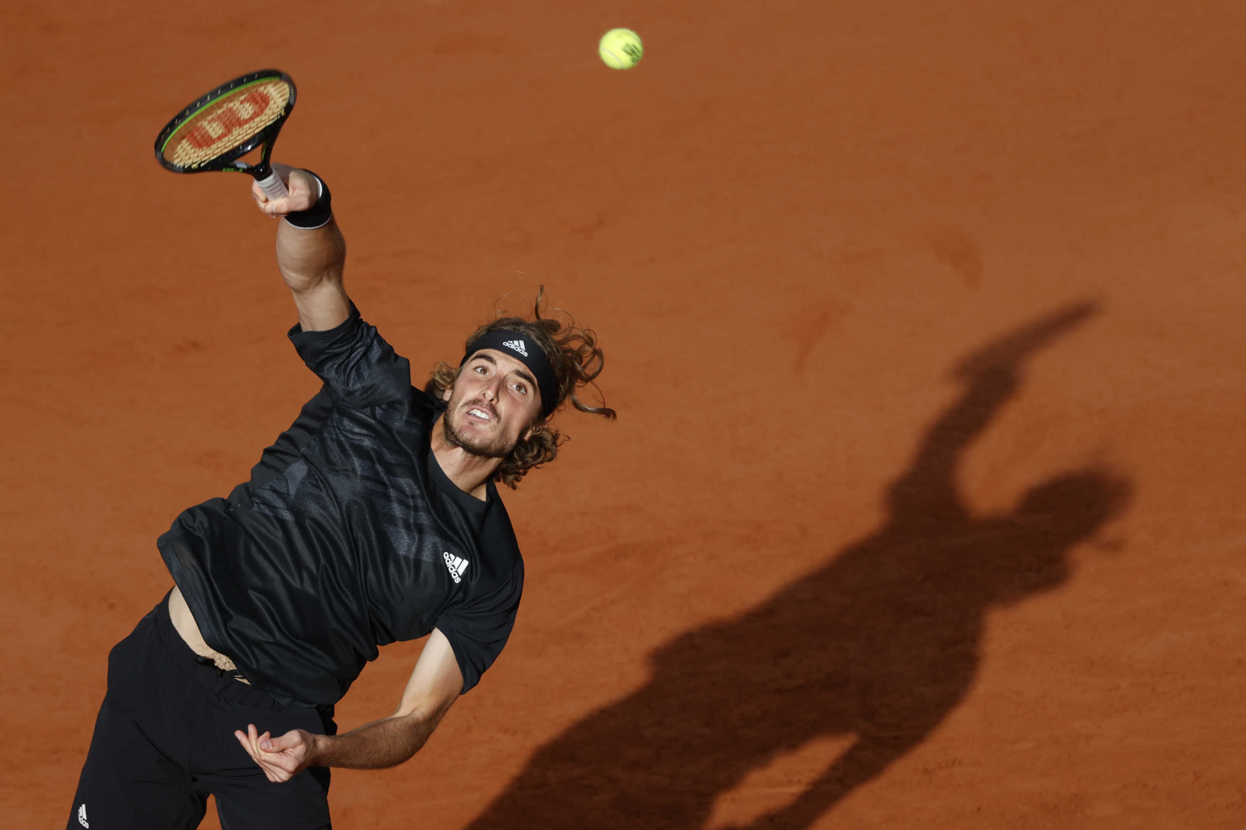 Tennis - French Open - Roland Garros, Paris, France - October 1, 2020 Greece's Stefanos Tsitsipas in action during his second round match against Uruguay's Pablo Cuevas REUTERS