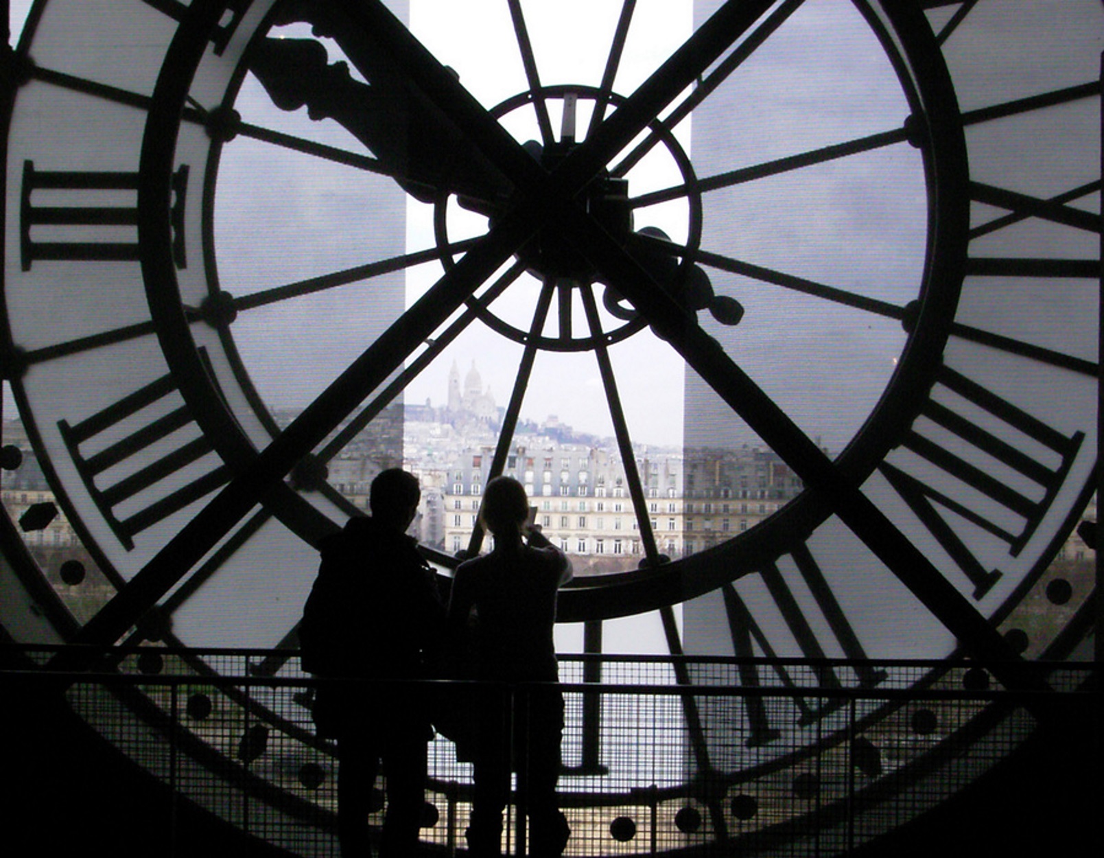 Αλλαγή ώρας 2020: Πότε γυρίζουμε τα ρολόγια