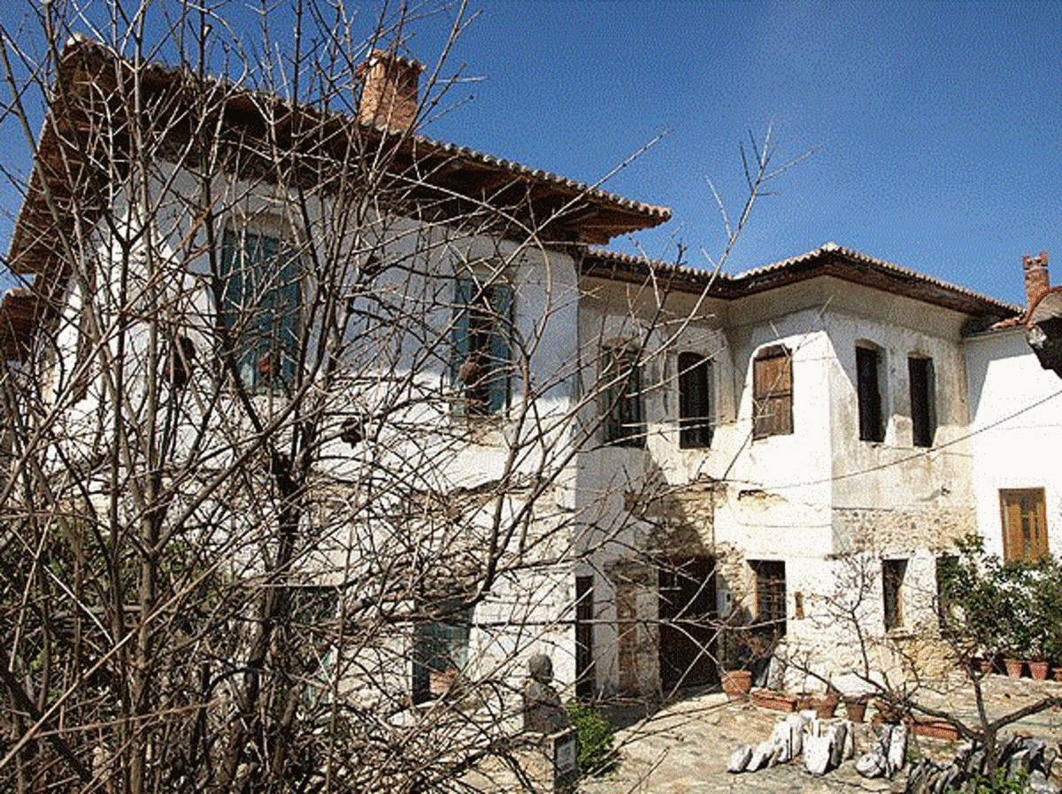 Αγιά Λάρισας: Τα αρχοντικά κτίρια σημείο αναφοράς για την πολιτιστική κληρονομιά της περιοχής