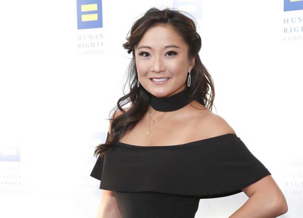 Από το Μπρόντγουεϊ… στη σειρά “Emily in Paris”