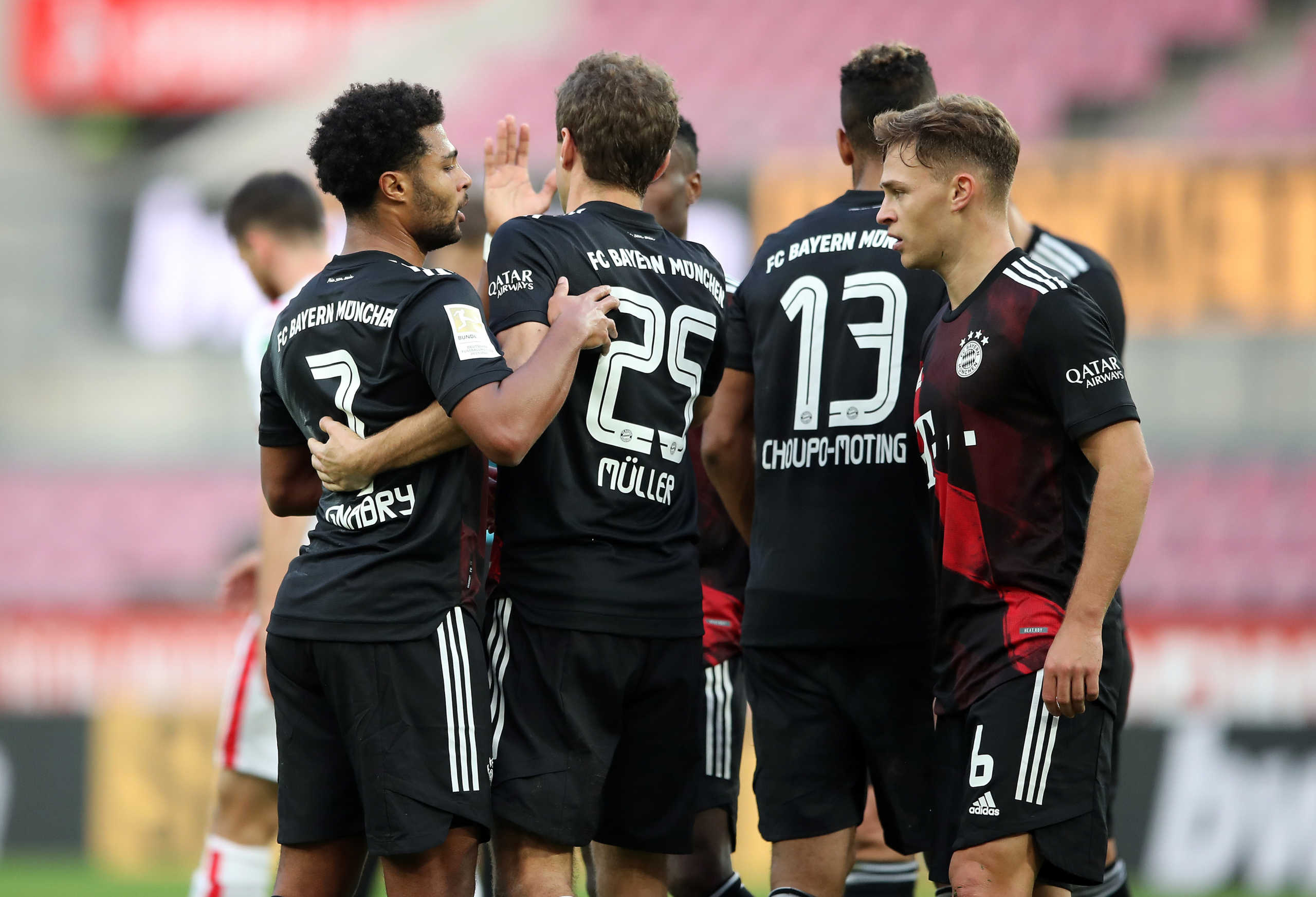 Soccer Football - Bundesliga - FC Cologne v Bayern Munich - RheinEnergieStadion, Cologne, Germany - October 31, 2020 Bayern Munich's Serge Gnabry celebrates scoring their second goal with Joshua Kimmich and teammates Pool via REUTERS