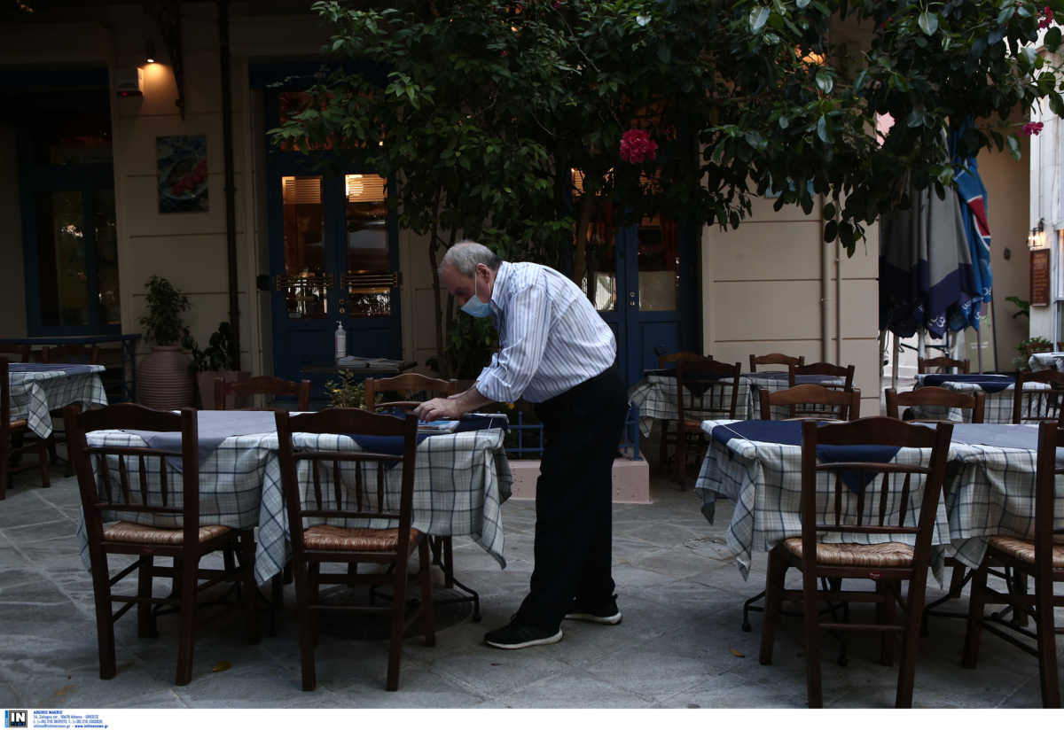 Κορονοϊός: Εβδομάδα με νέα μέτρα – Πότε θα σημάνει συναγερμός για τοπικά lockdown