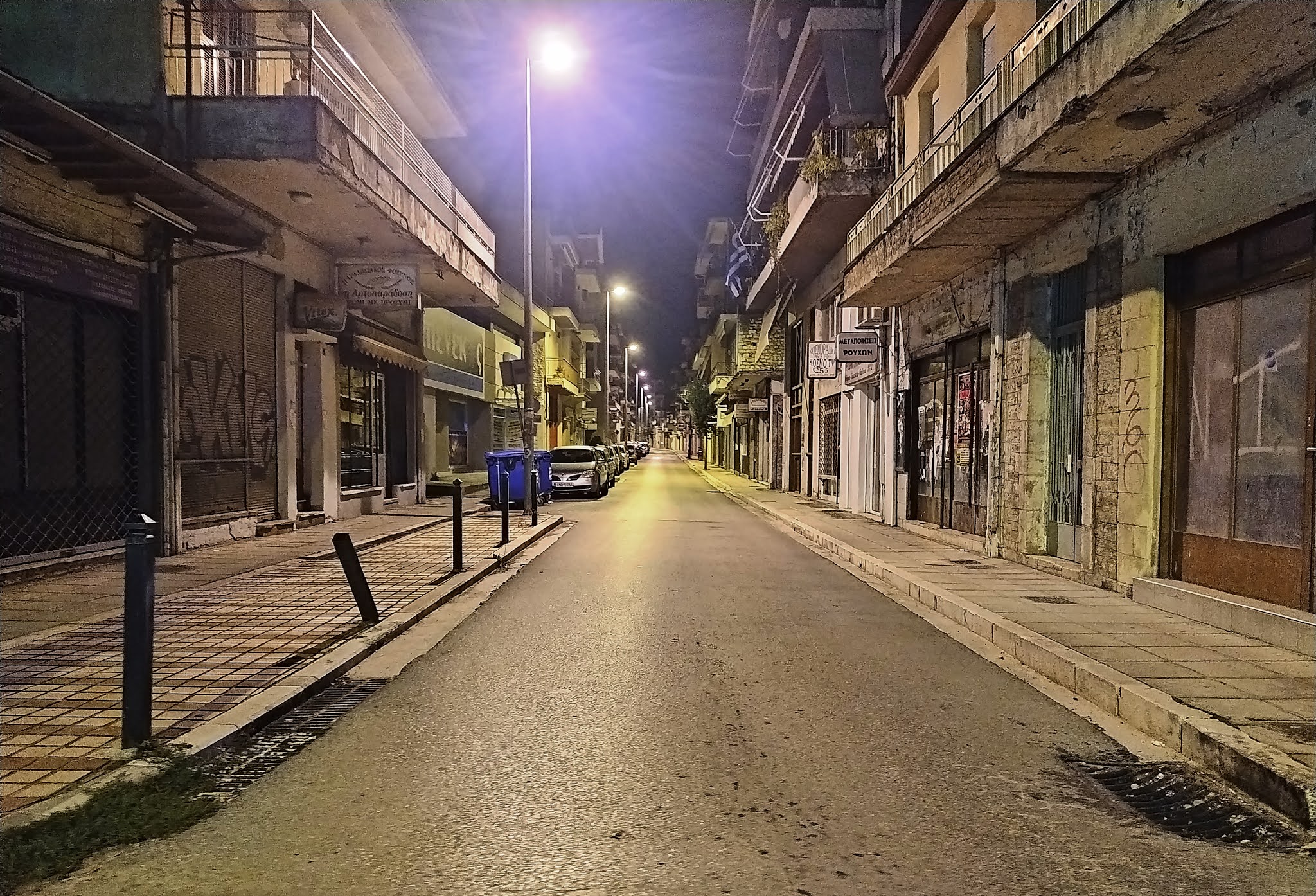 Κορονοϊός: Πόλη φάντασμα τα Γιάννενα! Δείτε τα πλάνα από την απαγόρευση κυκλοφορίας στην πόλη (Βίντεο)