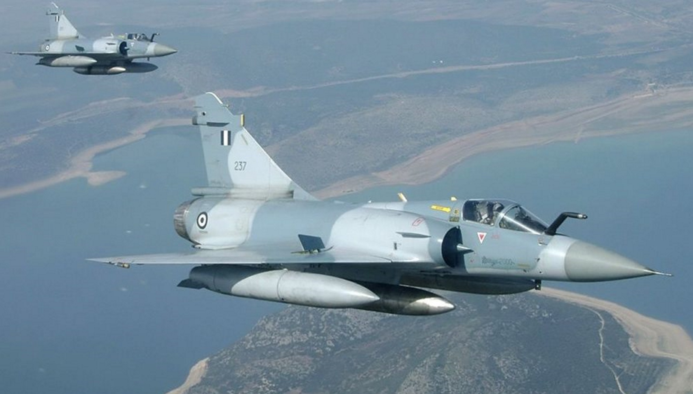 Στρατηγός Κωσταράκος: Δεν πρέπει να αποσυρθούν τα Mirage 2000