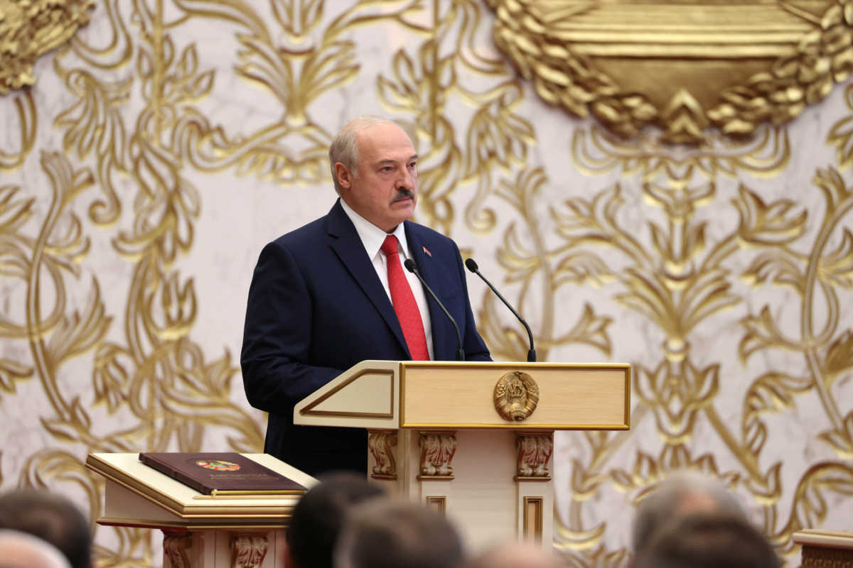 Λευκορωσία: «Δεν πεθαίνω, παιδιά», ξεκαθαρίζει ο πρόεδρος Λουκασένκο