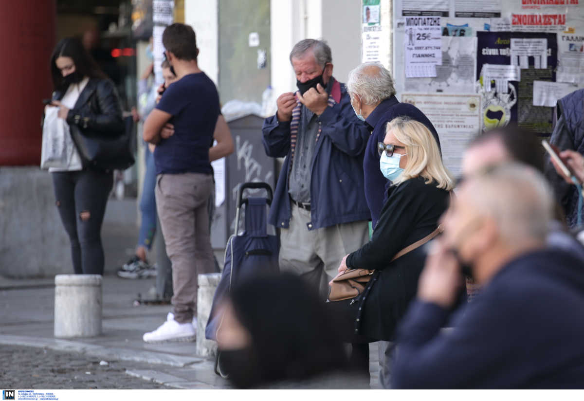 Αρκουμανέας: Πάντα στο τραπέζι το ολικό lockdown – Τα δεδομένα για τις μεταλλάξεις του κορονοϊού