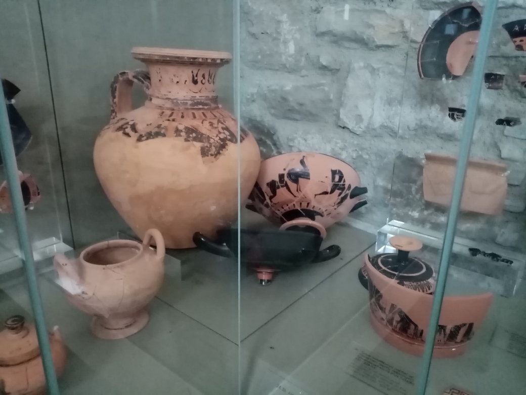 Σεισμός στη Σάμο: Ζημιές στο Αρχαιολογικό Μουσείο Πυθαγορείου (pics) 