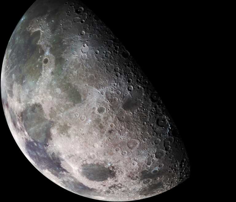 Σπουδαία επιστημονική ανακάλυψη – Ανιχνεύτηκε νερό στη Σελήνη