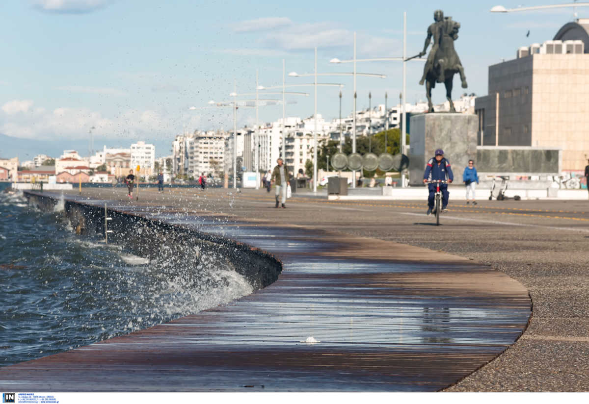 παραλία Θεσσαλονίκης Αττική