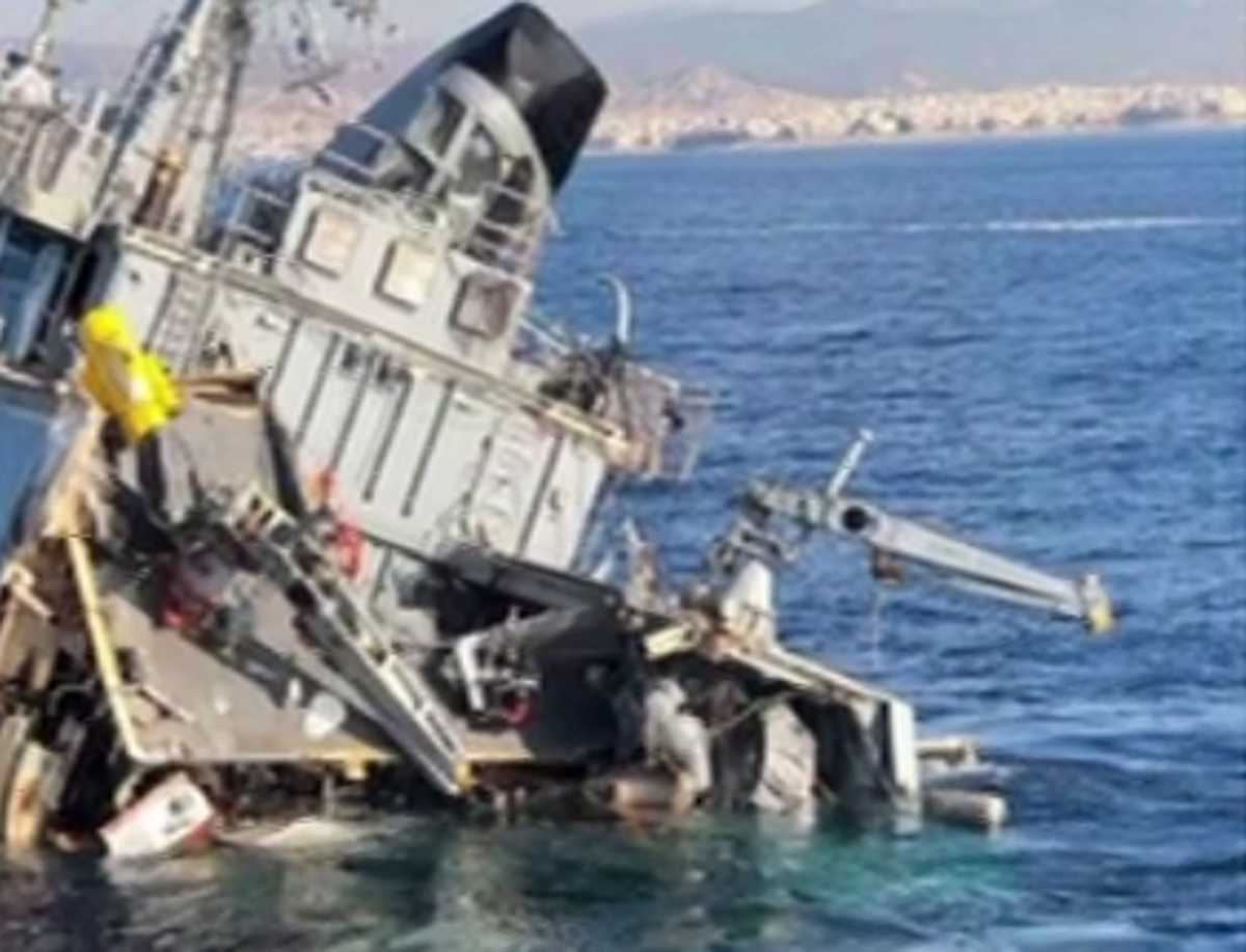Συγκλονιστικές εικόνες από το πλοίο του Πολεμικού Ναυτικού που συγκρούστηκε με εμπορικό – Δυο τραυματίες 