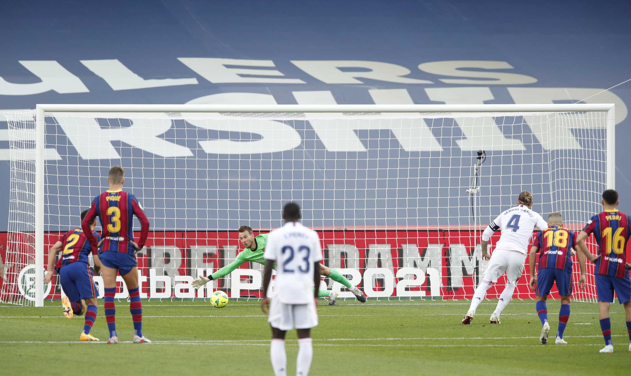 Soccer Football - La Liga Santander - FC Barcelona v Real Madrid - Camp Nou, Barcelona, Spain - October 24, 2020 Real Madrid's Sergio Ramos scores their second goal from the penalty spot REUTERS