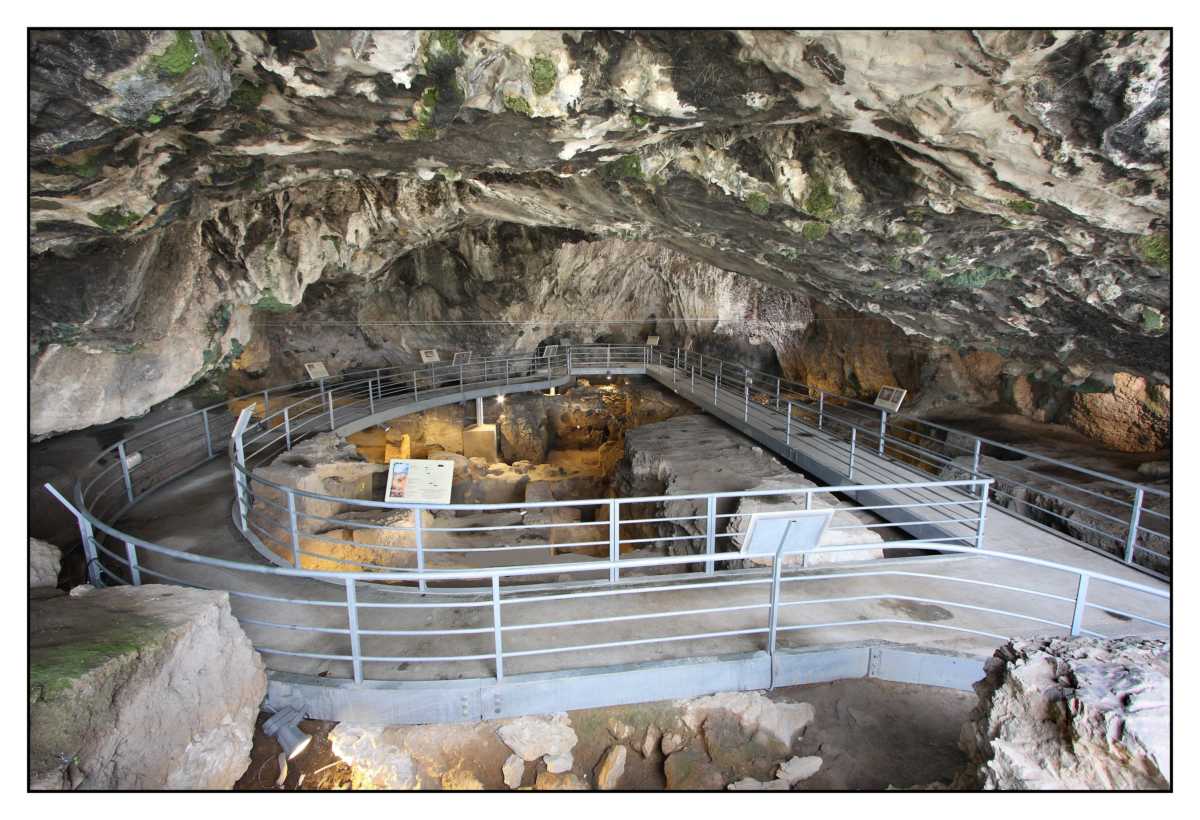 Τρίκαλα: Με τι τρέφονταν τα 43 άτομα που έζησαν στη νεολιθική εποχή στο σπήλαιο της Θεόπετρας