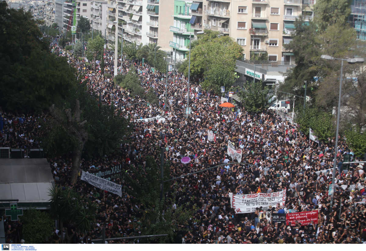 Απαγόρευση ή άρση απαγόρευσης για συναθροίσεις: Μύλος και αντιδράσεις